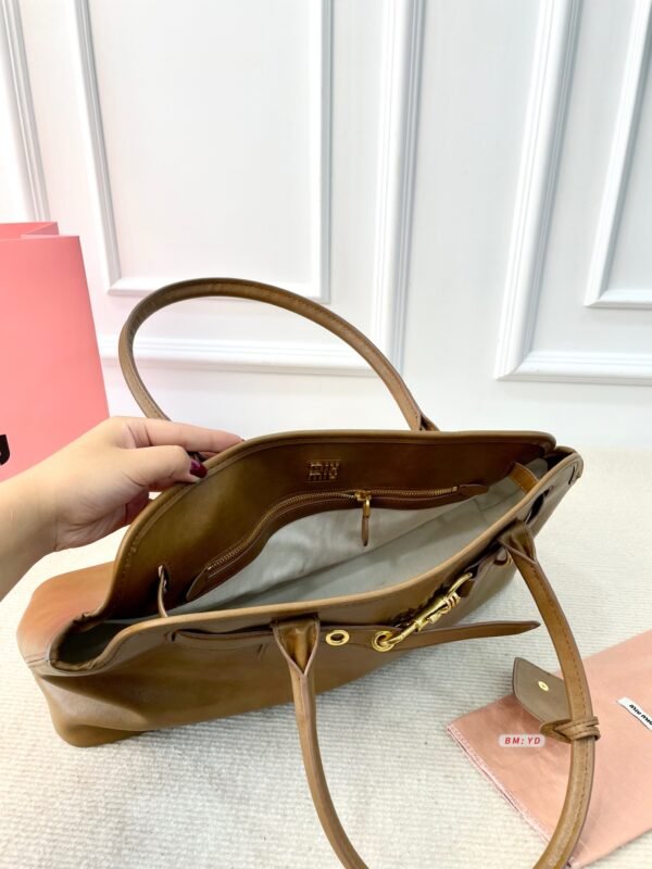 free shipping! new miumiu tote & briefcase style bag