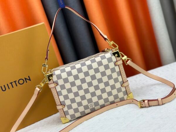 lv cruise bag 21x14x6cm