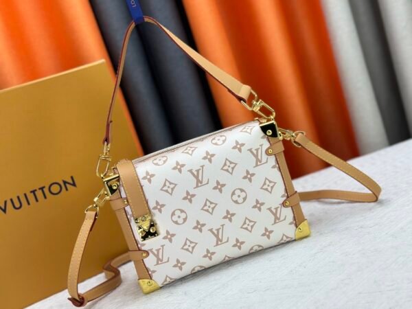 lv cruise bag 21x14x6cm