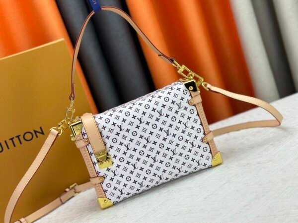 lv cruise bag 21x14x6cm