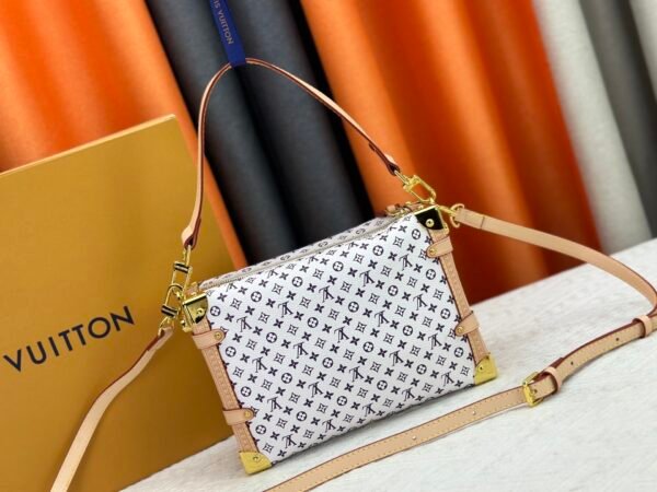 lv cruise bag 21x14x6cm