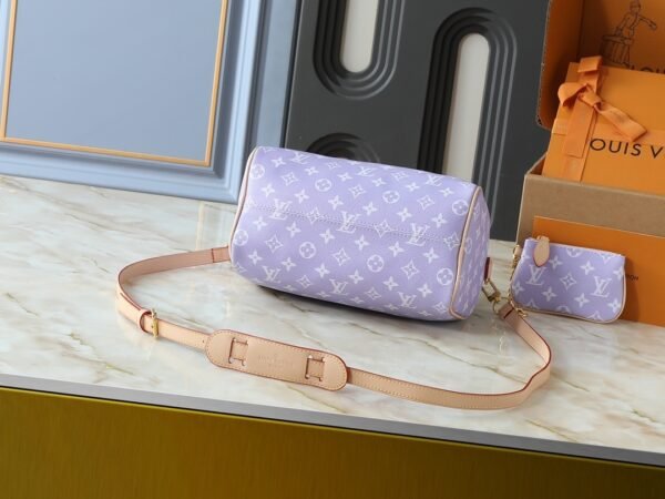 lv speedy p9 bandoulière 40 monogram leather handbag