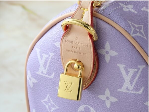 lv speedy p9 bandoulière 40 monogram leather handbag