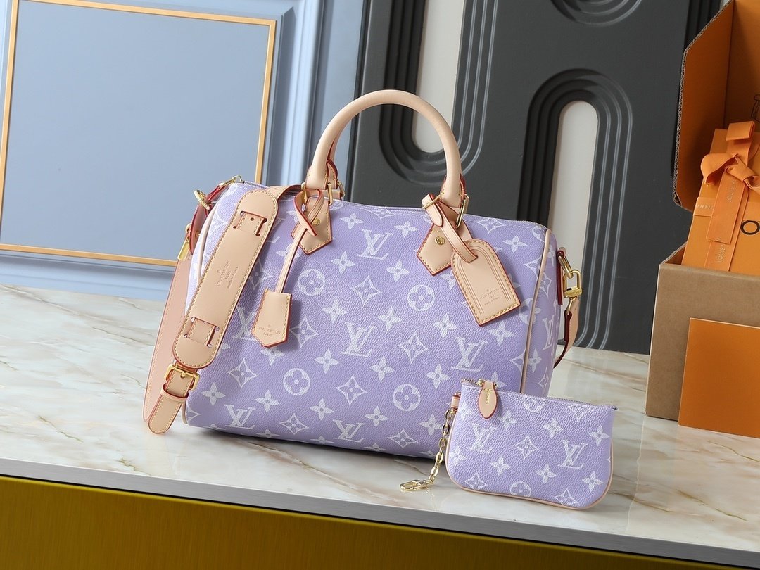lv speedy p9 bandoulière 40 monogram leather handbag lv speedy p9 bandoulière 40 monogram leather handbag