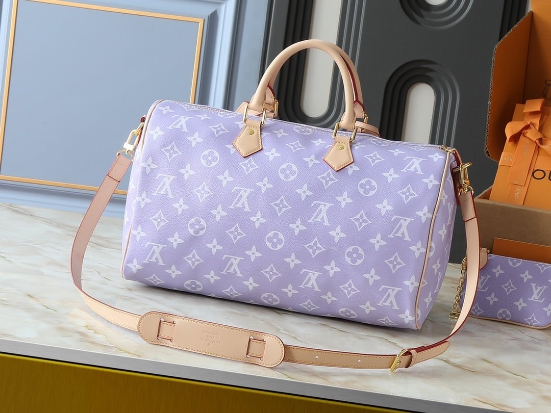 lv speedy p9 bandoulière 40 monogram leather handbag lv speedy p9 bandoulière 40 monogram leather handbag