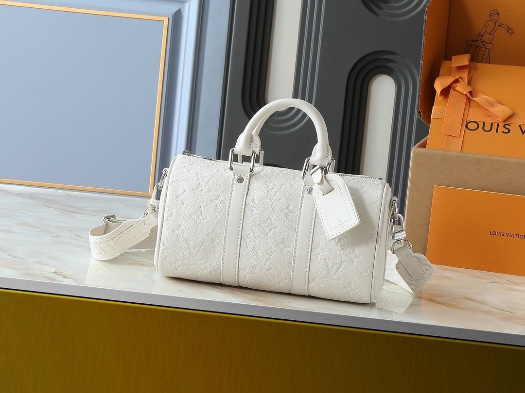 lv wallet on chain bag upgraded version 22.0 x 13.0 x 3.5 cm (复制) (复制) lv wallet on chain bag upgraded version 22.0 x 13.0 x 3.5 cm (复制) (复制)