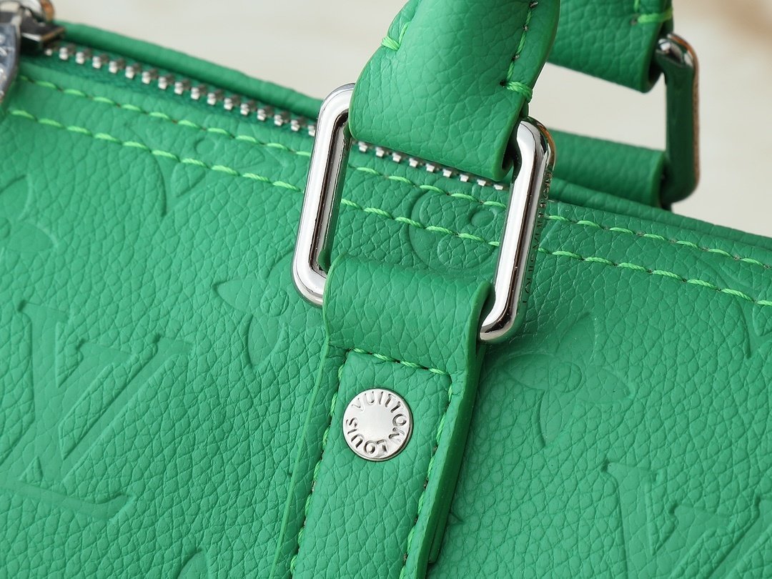 lv wallet on chain bag upgraded version 22.0 x 13.0 x 3.5 cm (复制) (复制) lv wallet on chain bag upgraded version 22.0 x 13.0 x 3.5 cm (复制) (复制)