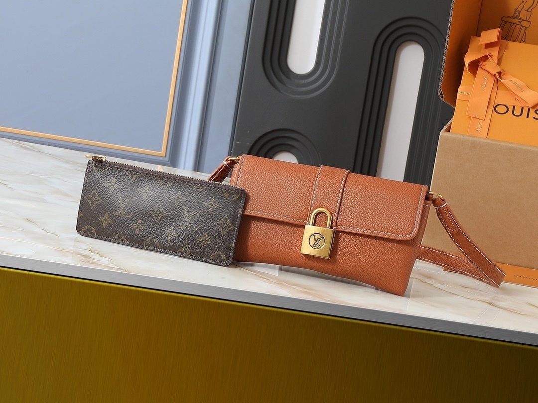 lv wallet on chain bag upgraded version lv wallet on chain bag upgraded version