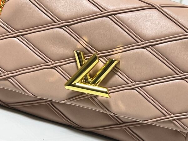 lv twist handbag