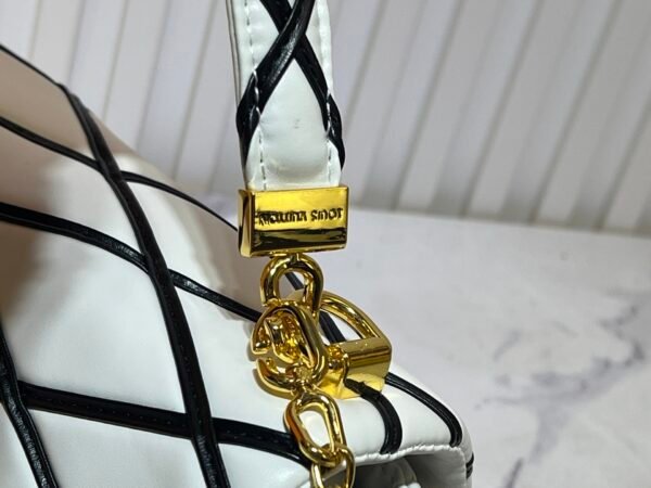 lv twist handbag