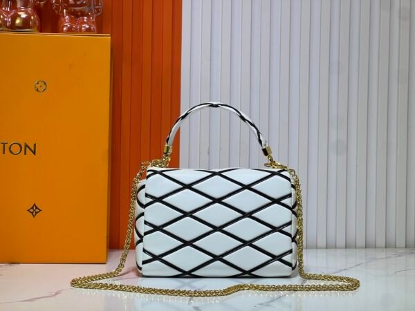 lv twist handbag