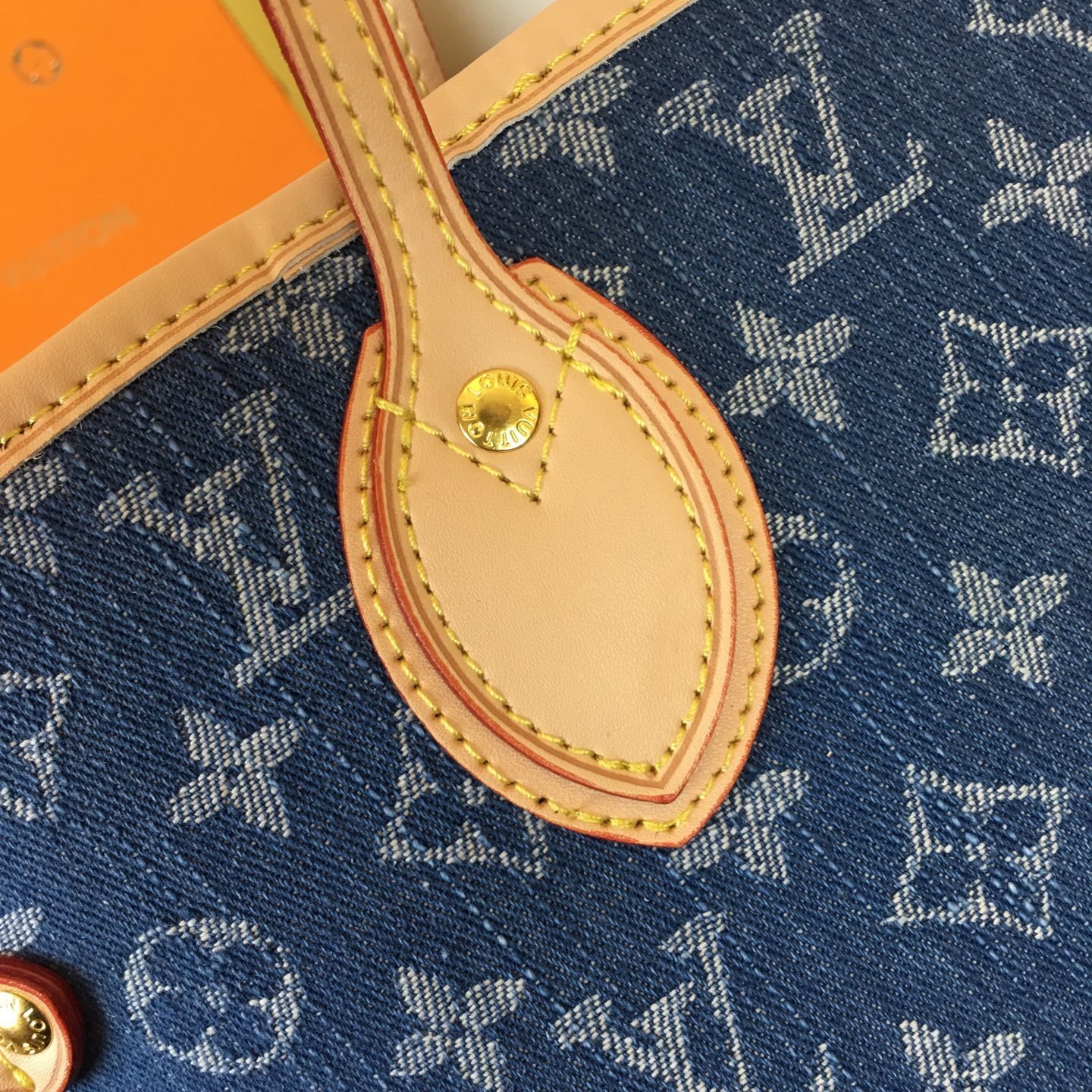 lv neverfull medium denim handbag 31.0 x 28.0 x 14.0 cm lv neverfull medium denim handbag 31.0 x 28.0 x 14.0 cm