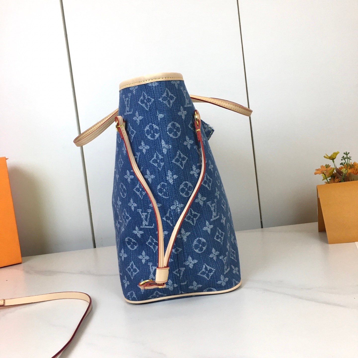 lv neverfull medium denim handbag 31.0 x 28.0 x 14.0 cm lv neverfull medium denim handbag 31.0 x 28.0 x 14.0 cm