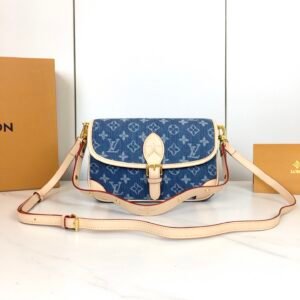 lv diane handbag 25×9×15 cm