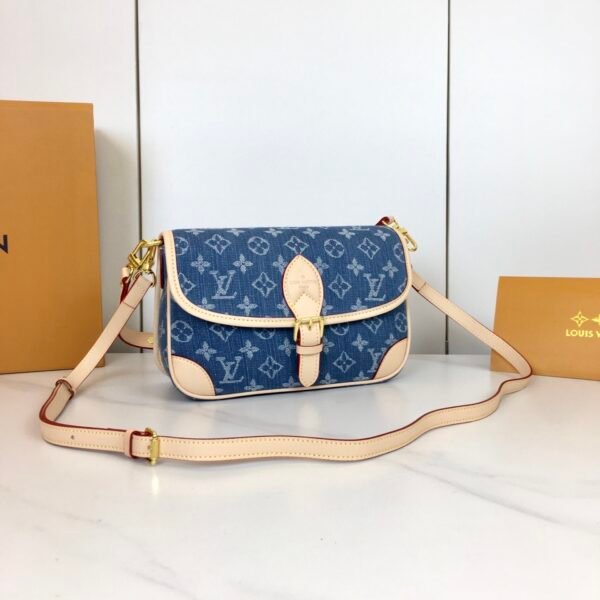 lv diane handbag 25×9×15 cm
