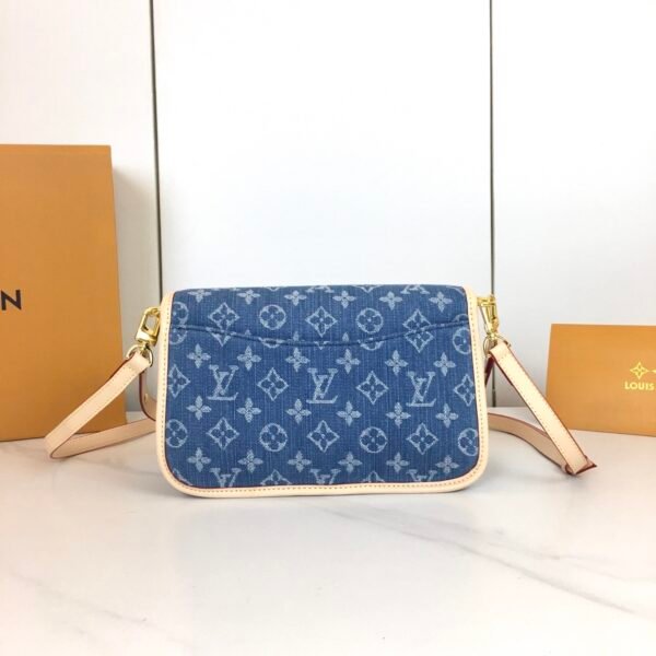 lv diane handbag 25×9×15 cm