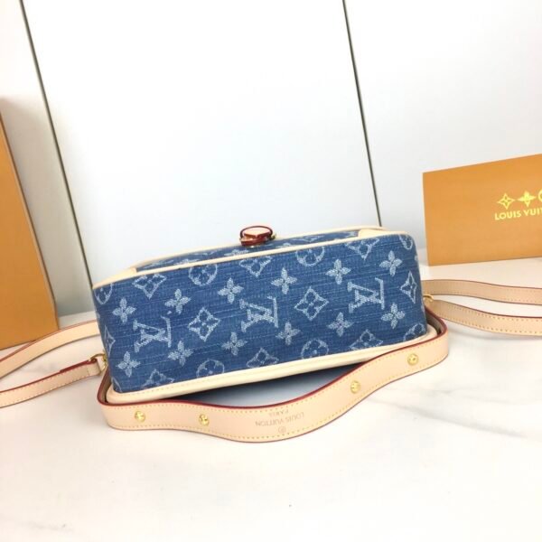 lv diane handbag 25×9×15 cm