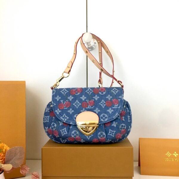 lv 🍒pochette handbag 27.0 x 18.0 x 3.0 cm