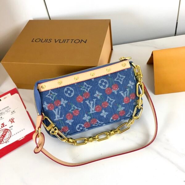 lv 🍒pochette handbag 13 x 4 x 22cm