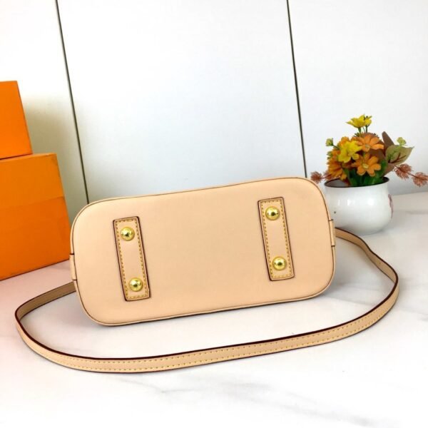 lv alma handbag 25 x 19 x 12 cm