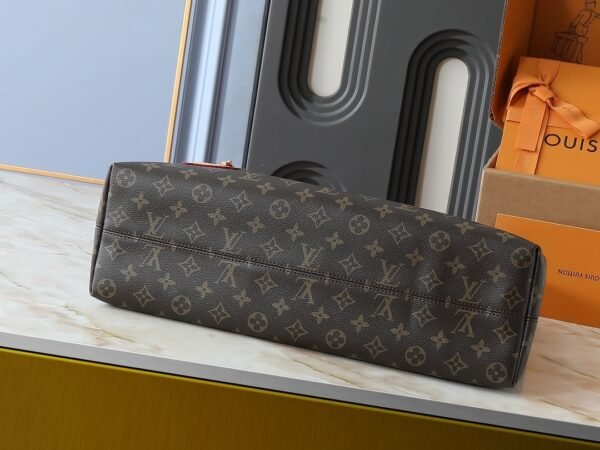 lv artsy 53.0 x 30.0 x 15.5 cm