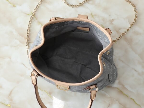 lv denim tote bag 26.0 x 19.0 x 13.0cm