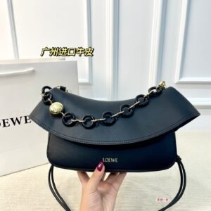 exile pearl necklace