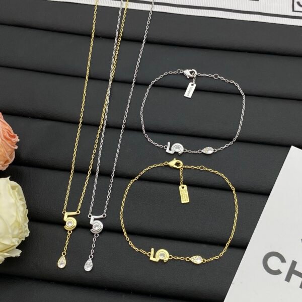 chanel set necklace bracelet