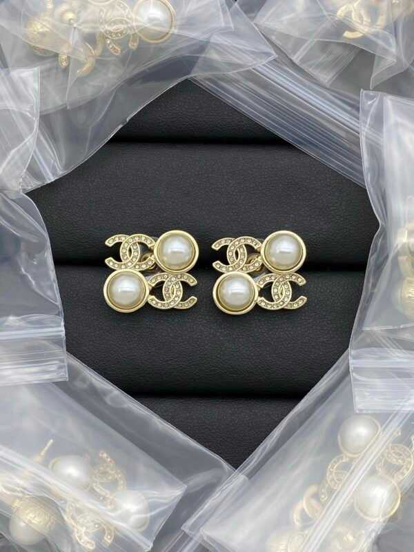 chanel set necklace earring (复制)