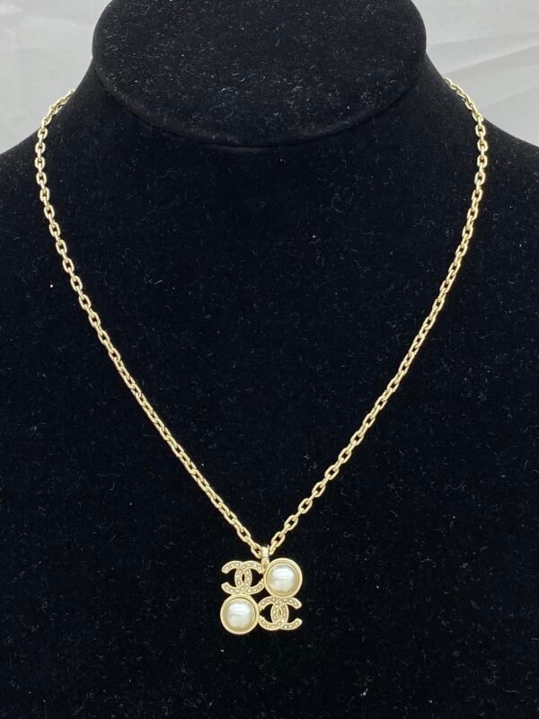 chanel set necklace earring (复制)