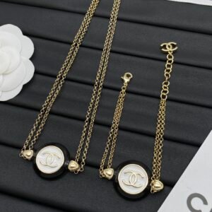 chanel set necklace bracelet (复制)