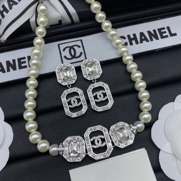 chanel set necklace earring