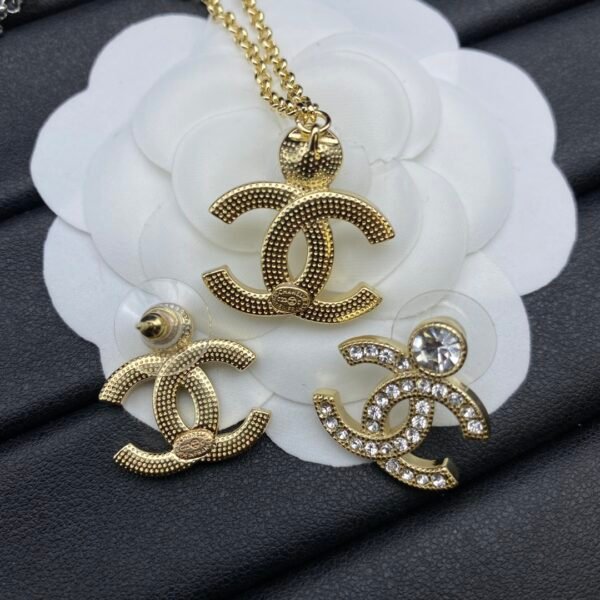chanel set necklace earring