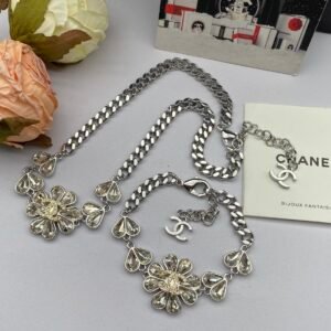chanel set necklace bracelet (复制)