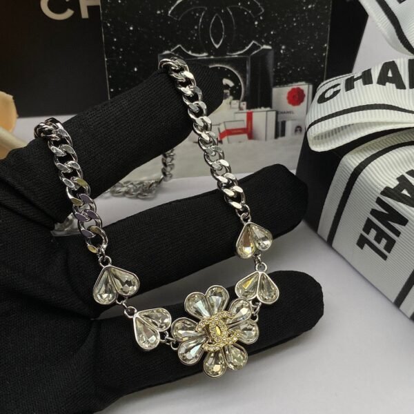 chanel set necklace bracelet