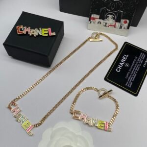 chanel set necklace bracelet (复制)