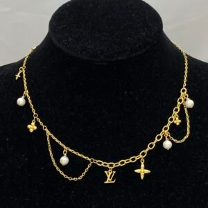 lv necklace bracelet
