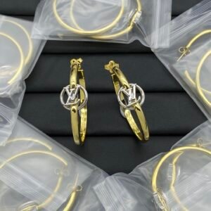 lv earring (复制)