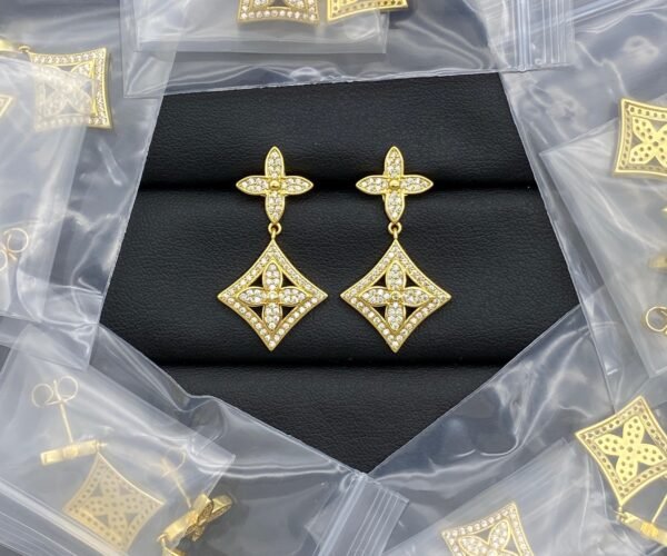 lv earring