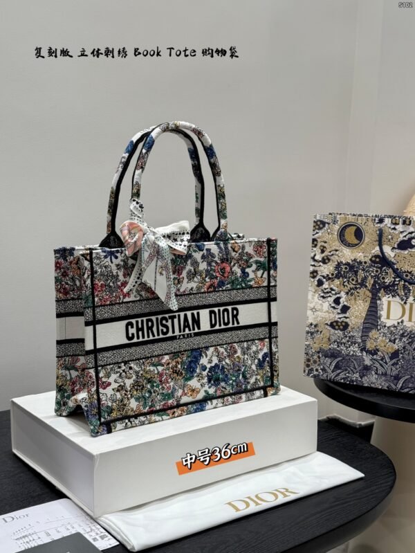 dior new floral tote bag