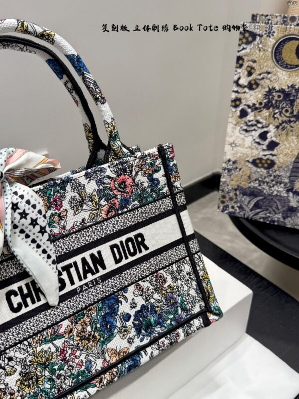 dior new floral tote bag