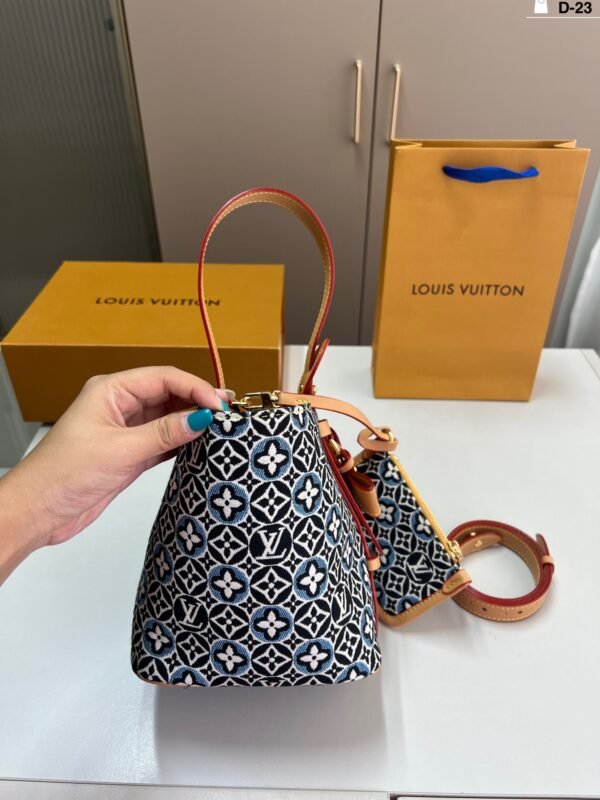lv denim neverfull shopping bag (复制)