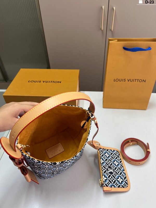 lv denim neverfull shopping bag (复制)