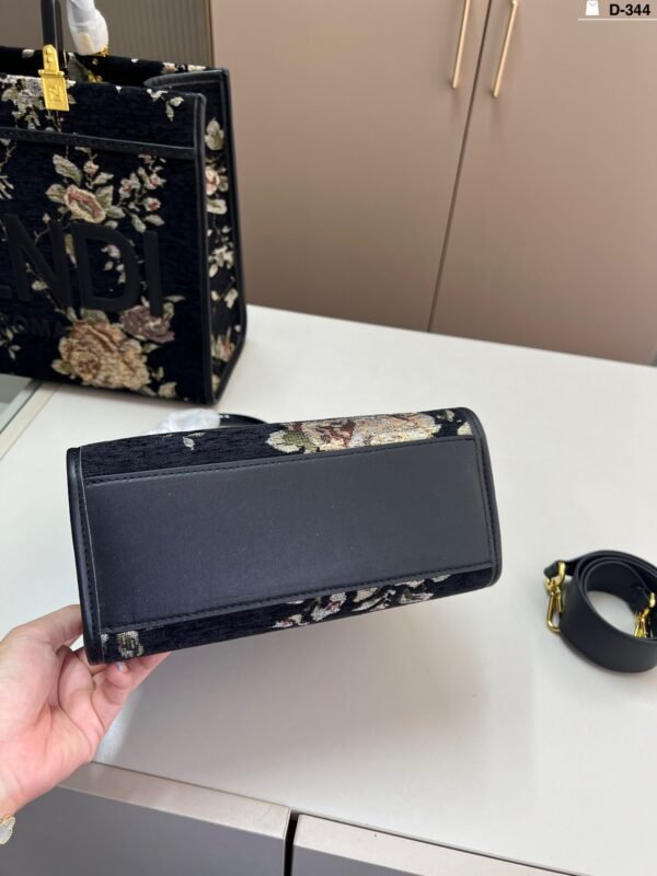 fendi floral embroidery tote bag