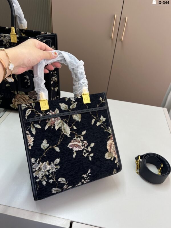 fendi floral embroidery tote bag