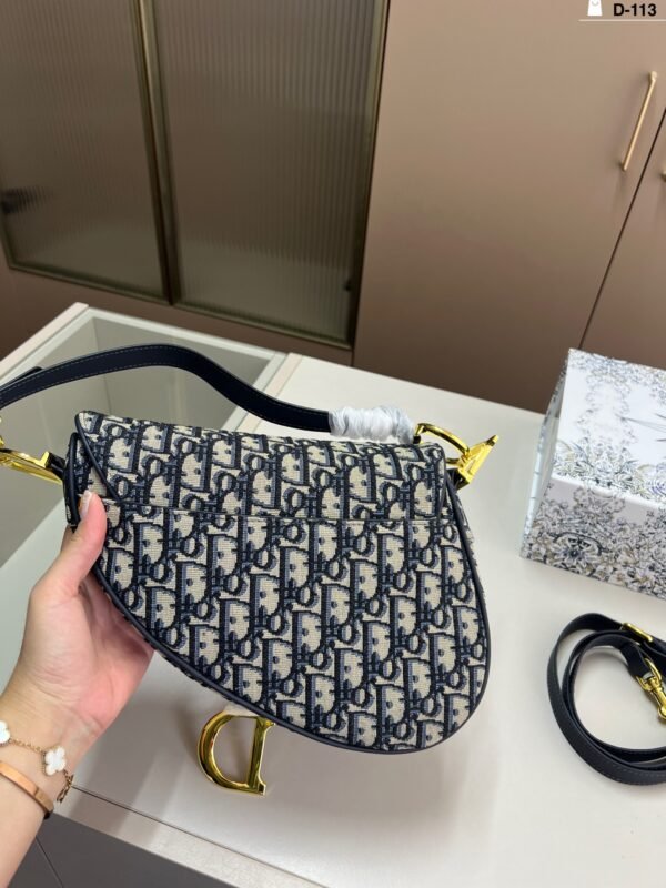 dior saddle bag