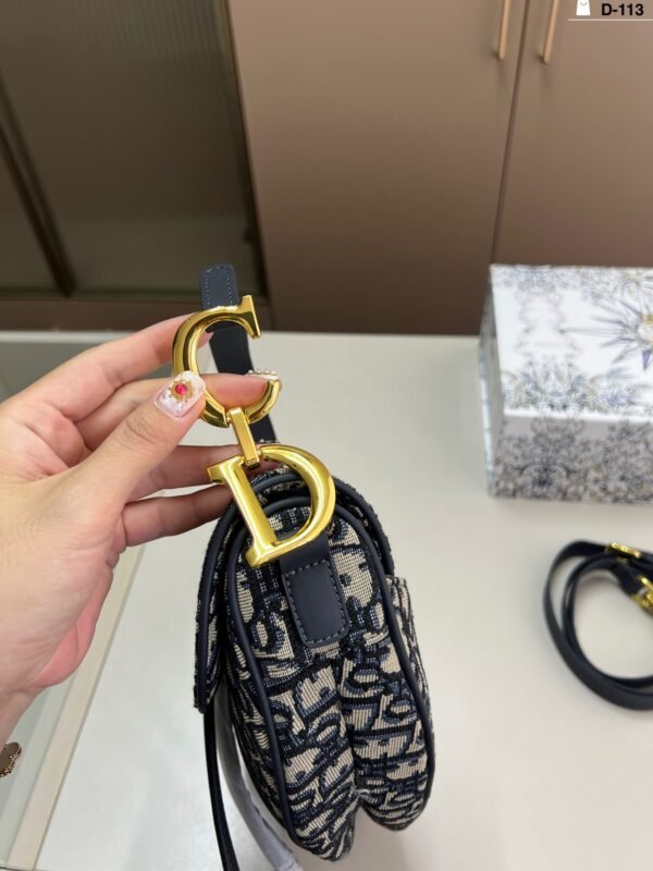 dior saddle bag