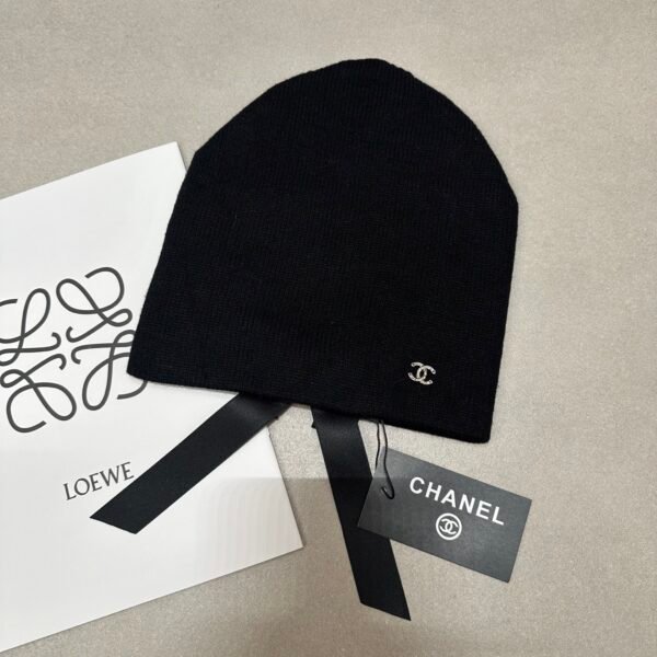chanel hat (复制)