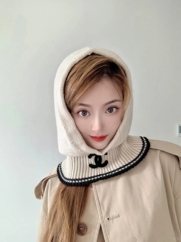 chanel hat (复制)