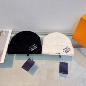 chanel hat (复制)